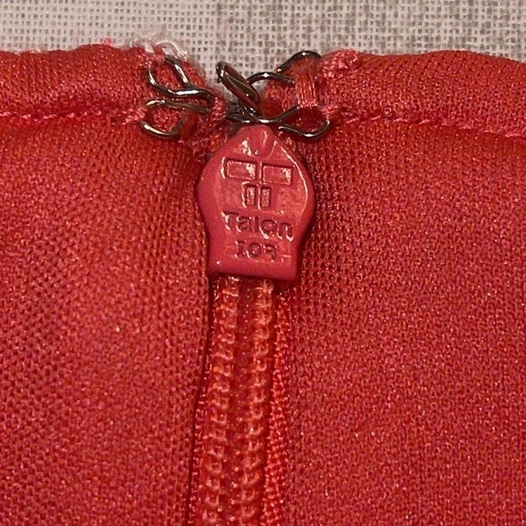 ELLE Coral & White lace sleeveless mini dress Sz. 4 - Picture 6 of 11